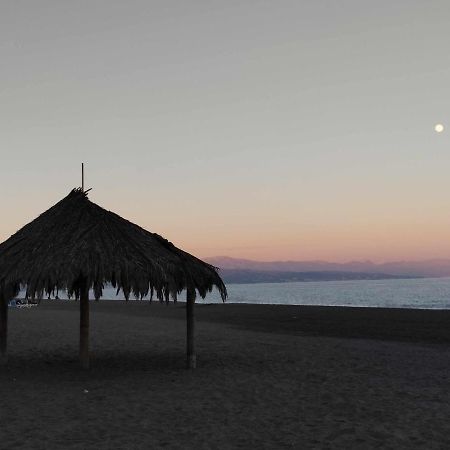 Apartamento Castillo De Santa Clara Sweet&Beach ตอร์เรโมลิโนส ภายนอก รูปภาพ