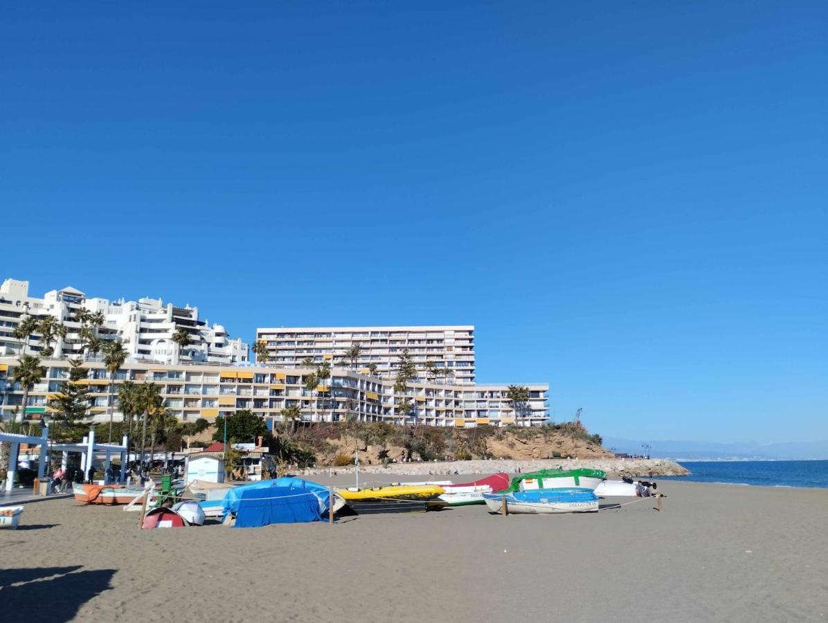 Apartamento Castillo De Santa Clara Sweet&Beach ตอร์เรโมลิโนส ภายนอก รูปภาพ